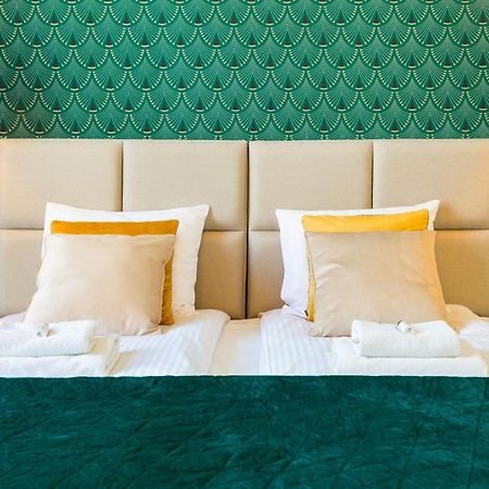 Glamorous Apartment In Heart Of Old Town Krakow Ngoại thất bức ảnh