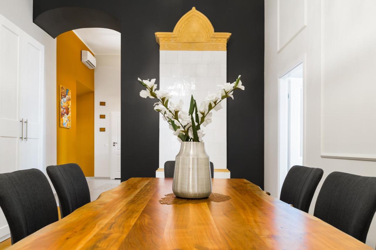 Glamorous Apartment In Heart Of Old Town Krakow Ngoại thất bức ảnh
